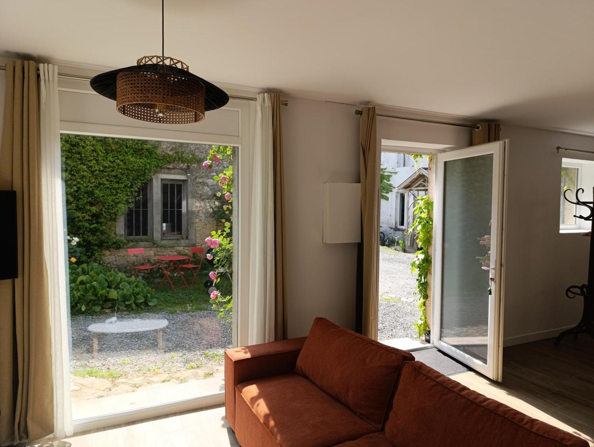 Maison Irondas Saint-Pierre-d'Aurillac Ngoại thất bức ảnh