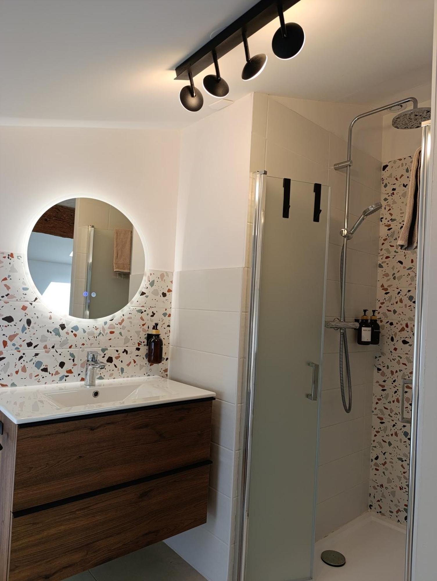 Maison Irondas Saint-Pierre-d'Aurillac Ngoại thất bức ảnh